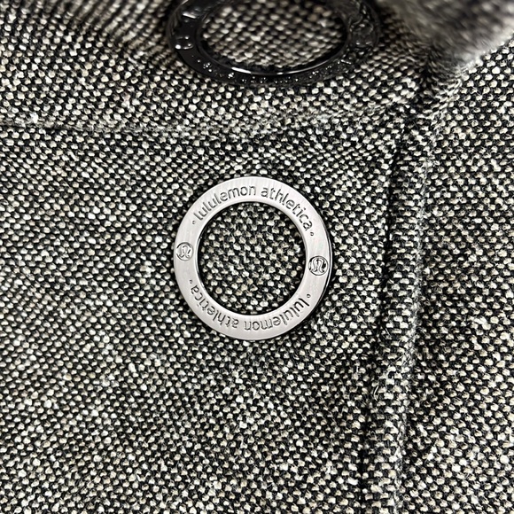 Lululemon Audrey Brown Tweed-Look Jacket w/ Fleece Lining - Picture 6 of 14